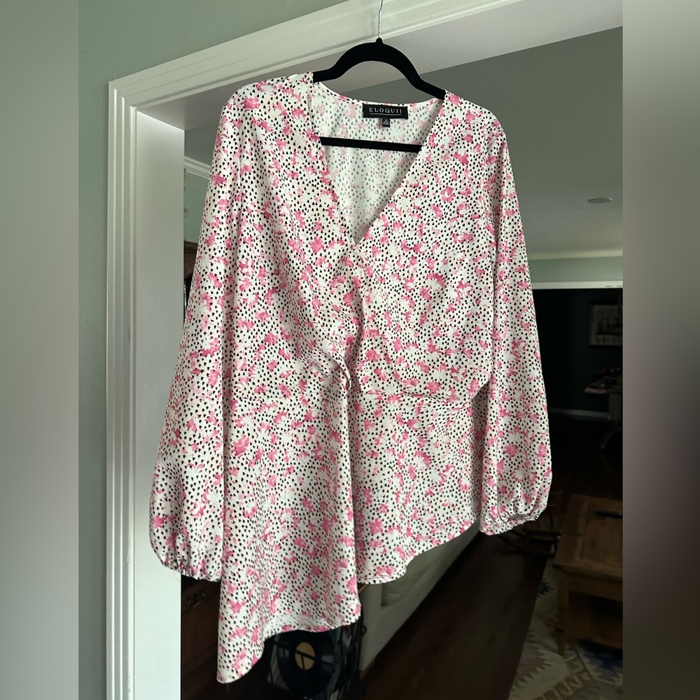 Asymmetrical Eloquii top - Size 16